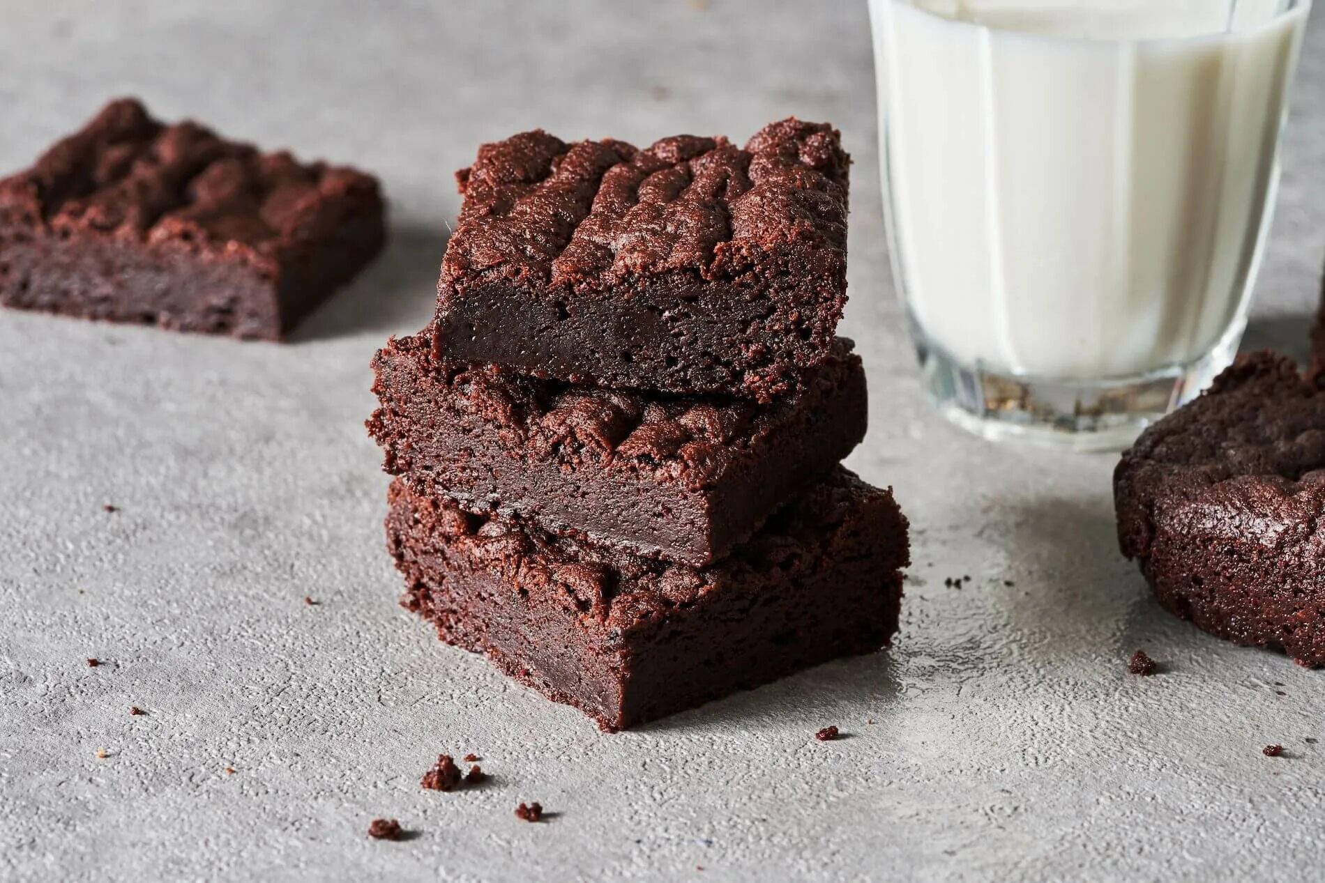 Торт Брауни шоколадный. Брауни (Brownie). Чикагский Брауни. Брауни РОСТАГРОКОМПЛЕКС. Как приготовить брауни в домашних