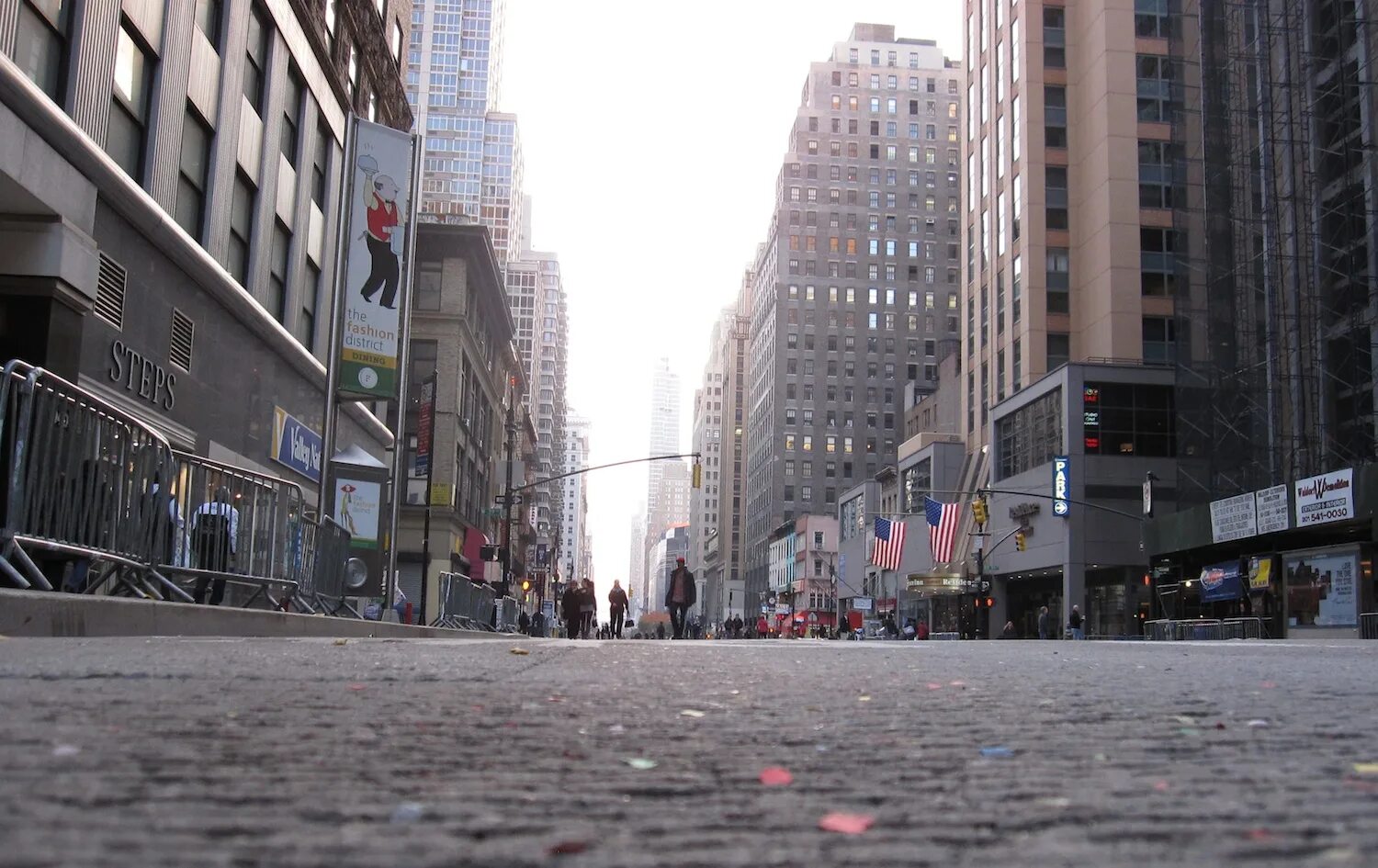 Ночная улица. Streets echo. Streets echo. Streets echo. Улица города.