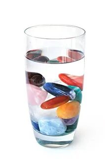 Камешки в воде