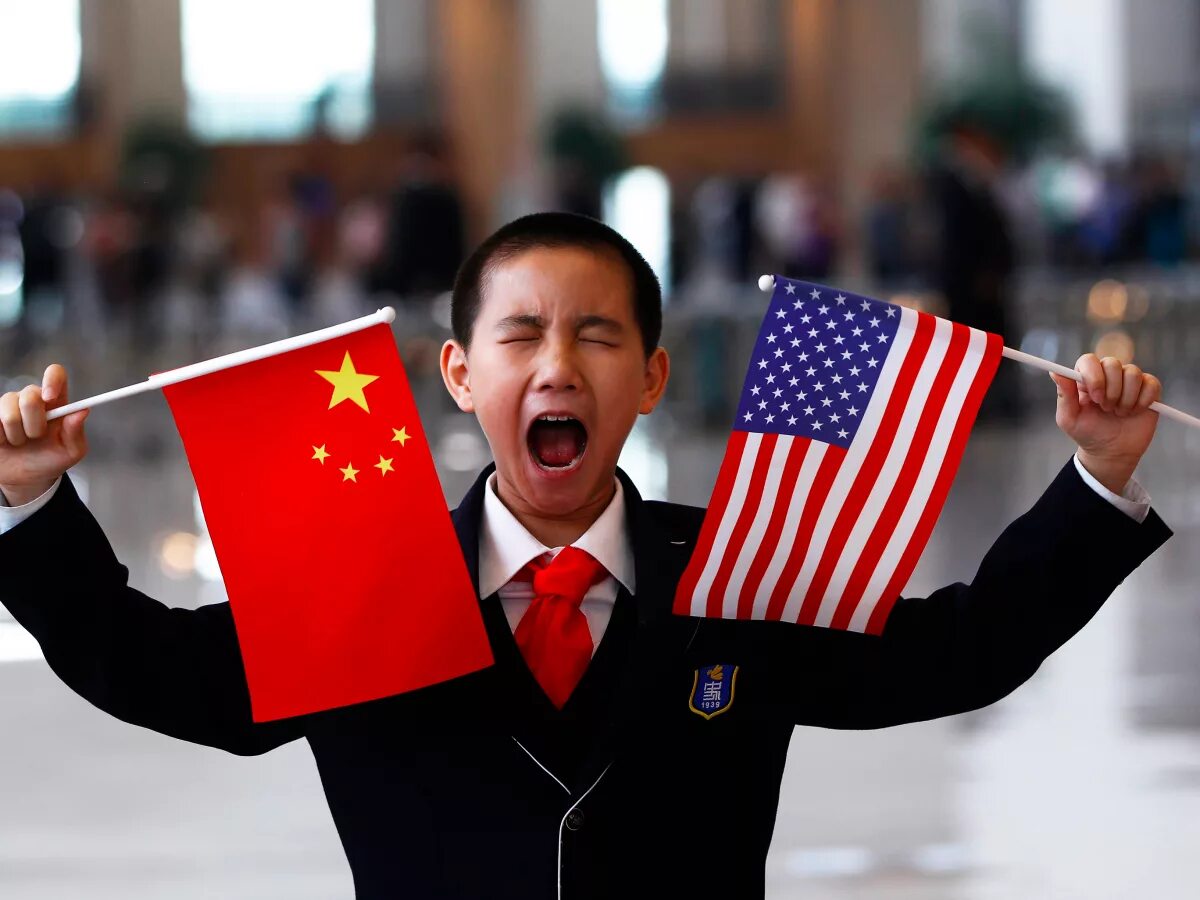Америка угрожает. Америка и Китай. Китай против США. КНР И США.