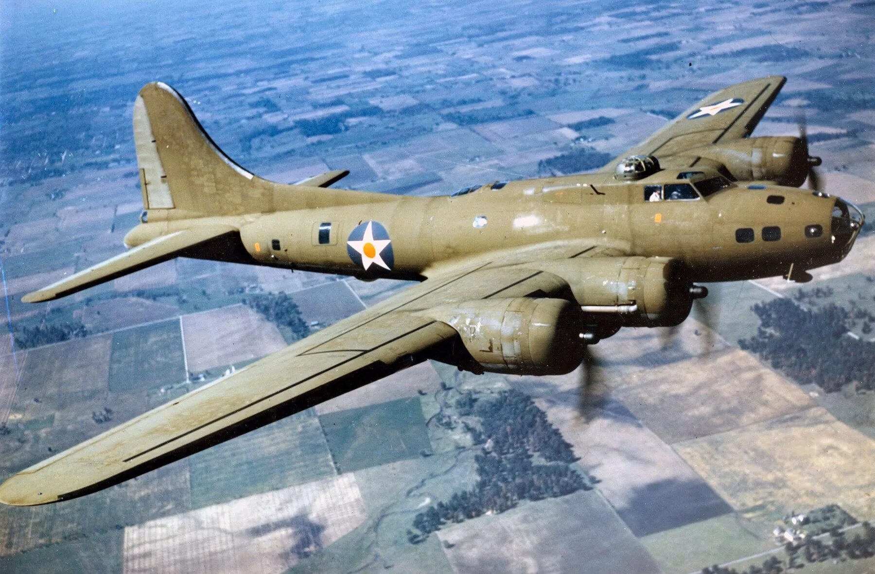 Сша б 17. Б-17 бомбардировщик. b-17 flying fortress. бомбардировщик сша b-17. б-17 летающая крепость.