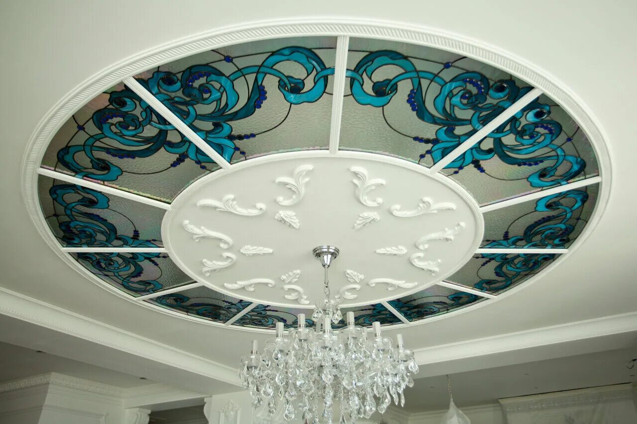 дон витраж. витраж горизонтальный рисунок. пленочные витражи на раздвижные стеклянные двери. витражи линника. андрей субботин витражи тиффани самара.