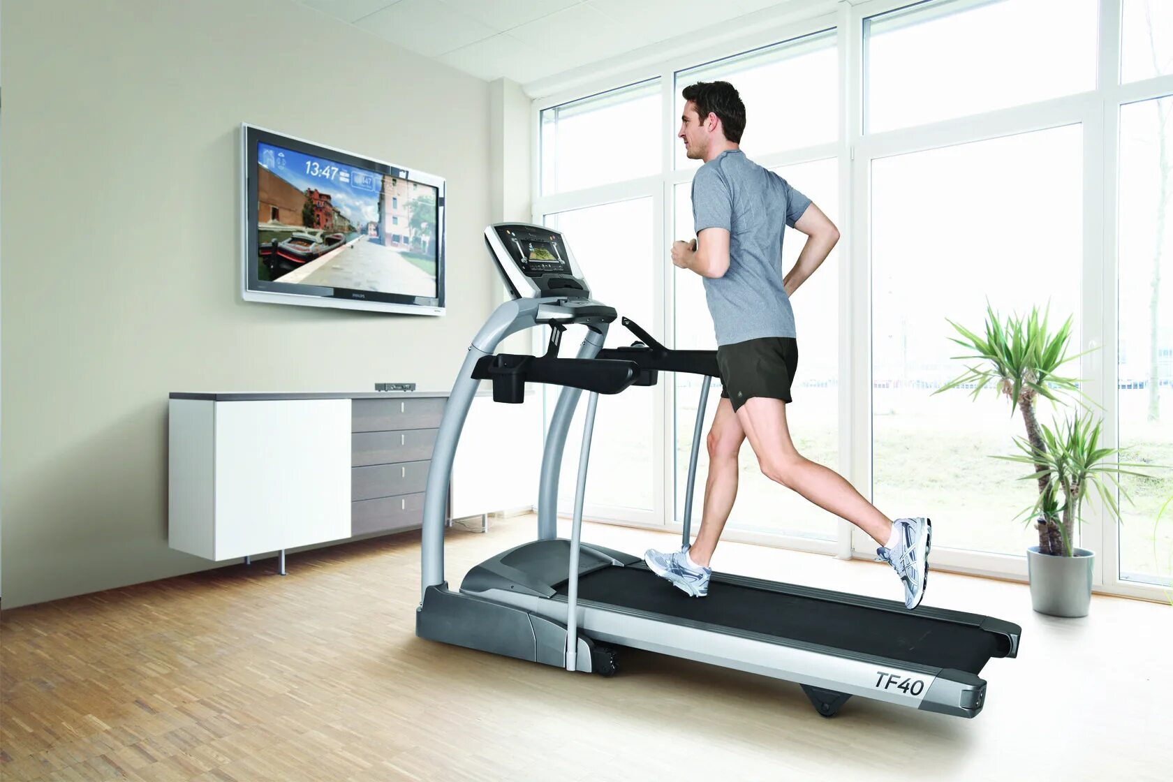 Тренажеры какой выбрать. Беговая дорожка Vision t80. Беговая дорожка Vision Fitness. Vision Fitness Беговая дорожка Konsol. Treadmill Беговая дорожка 2011 года.