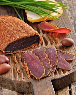 Вяленое мясо колбаса