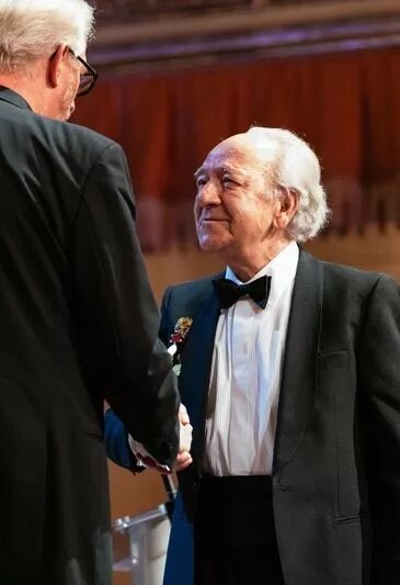 Ю темирканов. Темирканов дирижер.