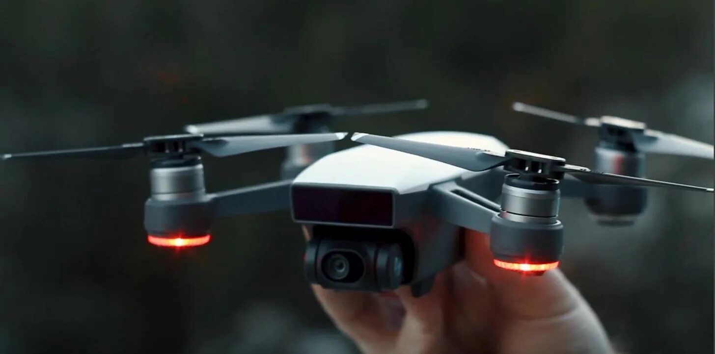 Дроне хак. Дрон хаки. дрон бинокль. drone mavic. drone mavic сверху.