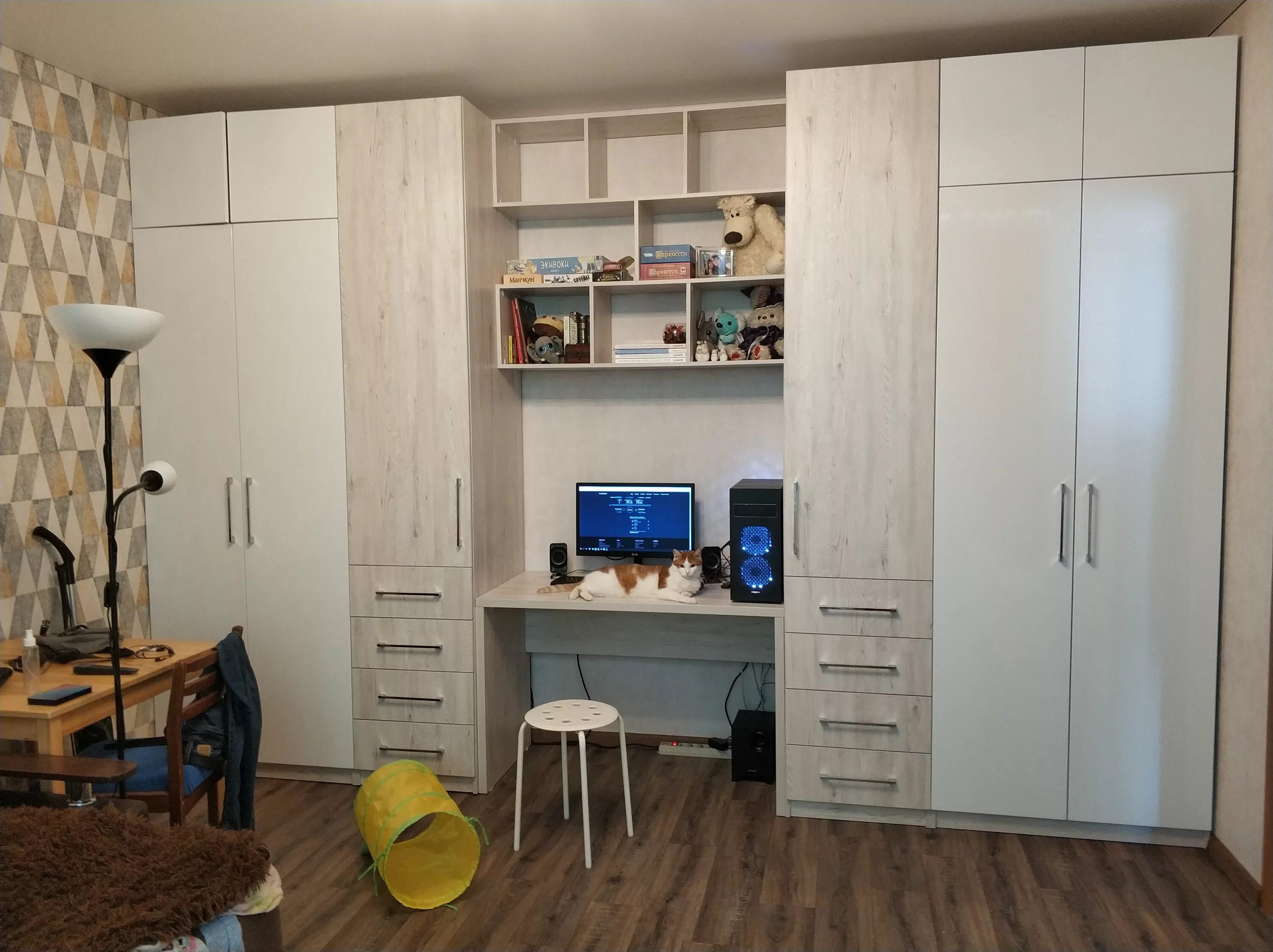 Стенка импрессо 4. Мебель удивит. Мебель удивит. Кухонные столешницы из слэбов. Стенка горка импрессо 5.