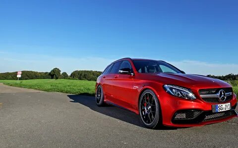 Mercedes красный