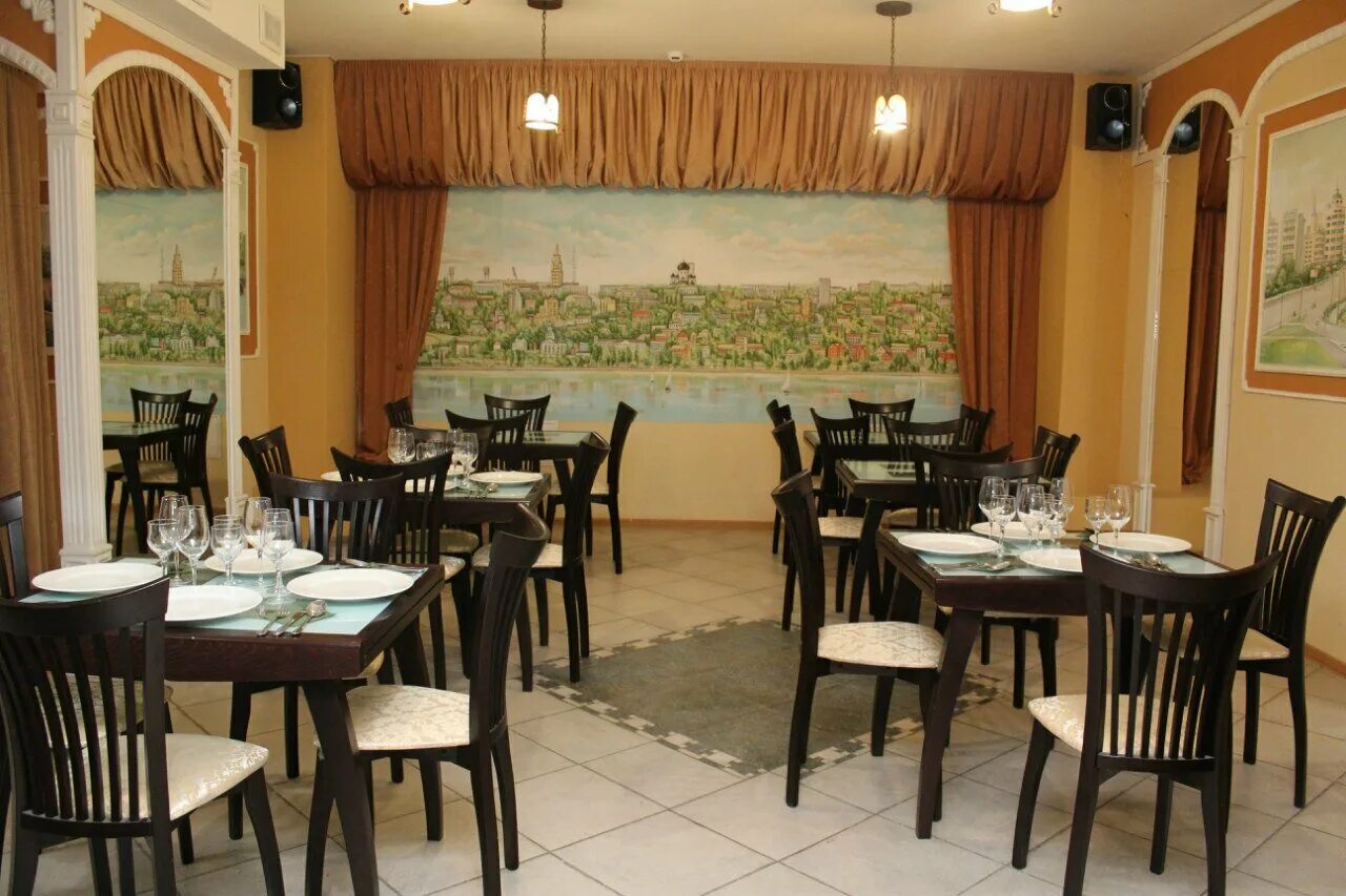 гостиница воронеж орджоникидзе боулинг. отель воронеж плехановская 10а. боулинг в россии. орджоникидзе 26 воронеж боулинг. кафе цоколь воронеж.