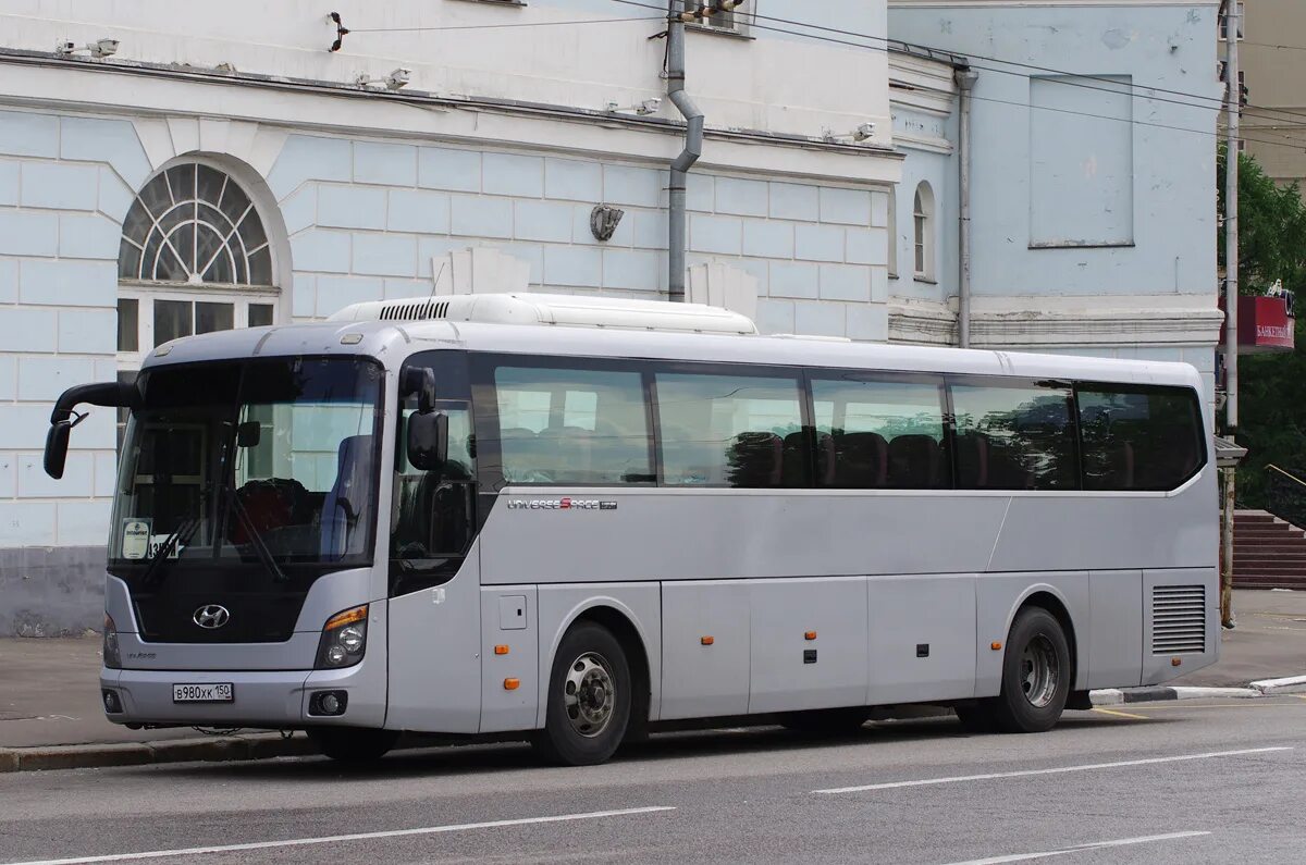 Hyundai space luxury. Hyundai Universe Space (43). Hyundai Universe Space Luxury 2021. Hyundai Universe 47св. Hyundai Universe м (41).