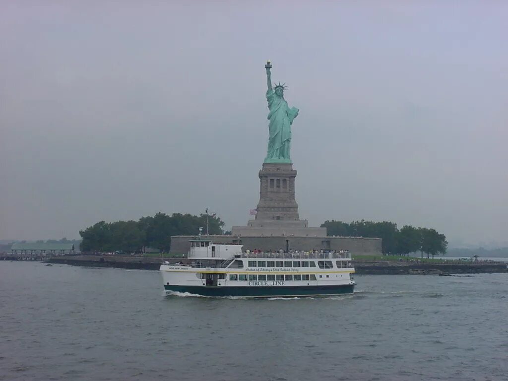 Копперфильд исчезновение статуи свободы. Ellis island and the statue of liberty. остров эллис и статуя свободы. статуя свободы 2000. liberty island and the statue of liberty местонахождение.