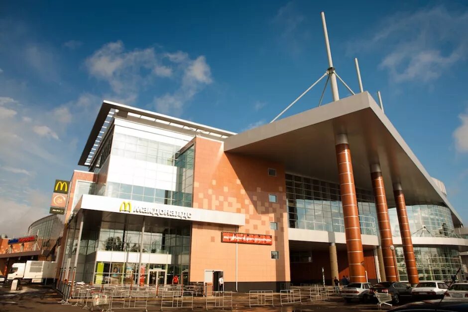 Сити молл с высоты белгород. Сити молл белгородский панорама. Сити молл белгородский магазины. Трц сити молл белгород. Торговый центр сити молл белгород.