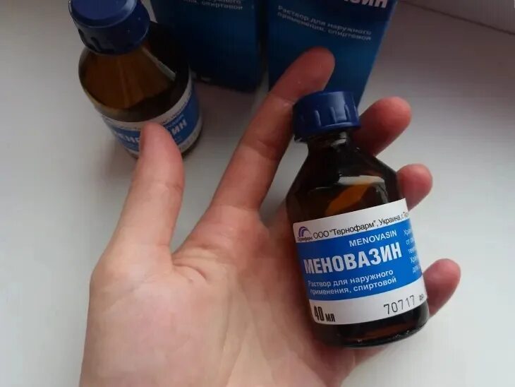 Меновазин от насморка как использовать. Средство для растирания меновазин. меновазин раствор. жидкость для растирания меновазин. меновазин мазь от невралгии.