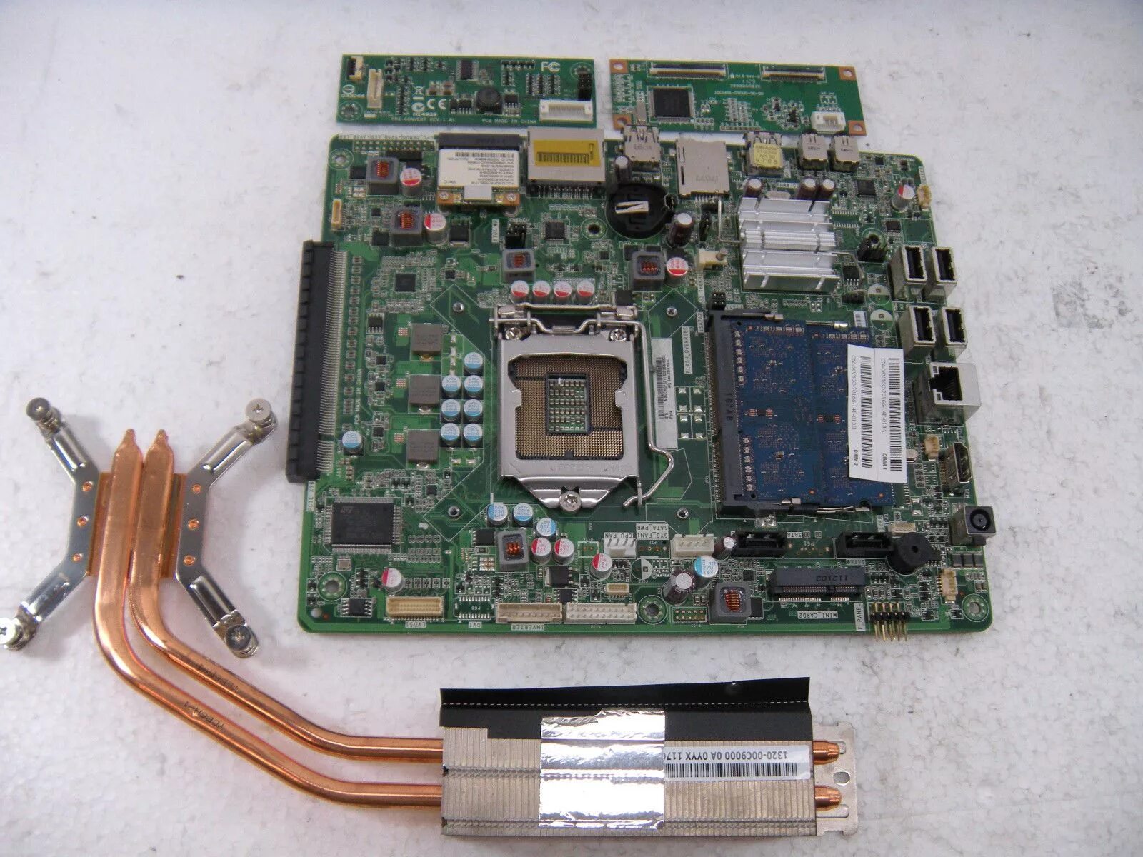 Gigabyte -ep45 775. Aiv-0001 rev:m. 02. Видеокарта asus rev 1. 00.