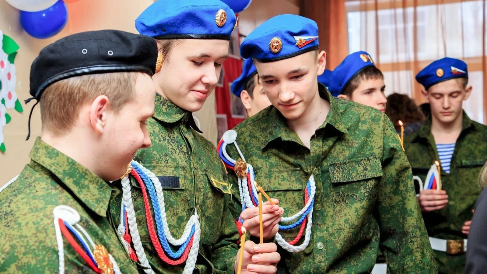 Современное патриотическое воспитание в россии. Военно-патриотическое воспитание молодежи. Патриотизм молодежи. Военнопратриотическое воспитание молодежи. Военное патриотическое воспитание.