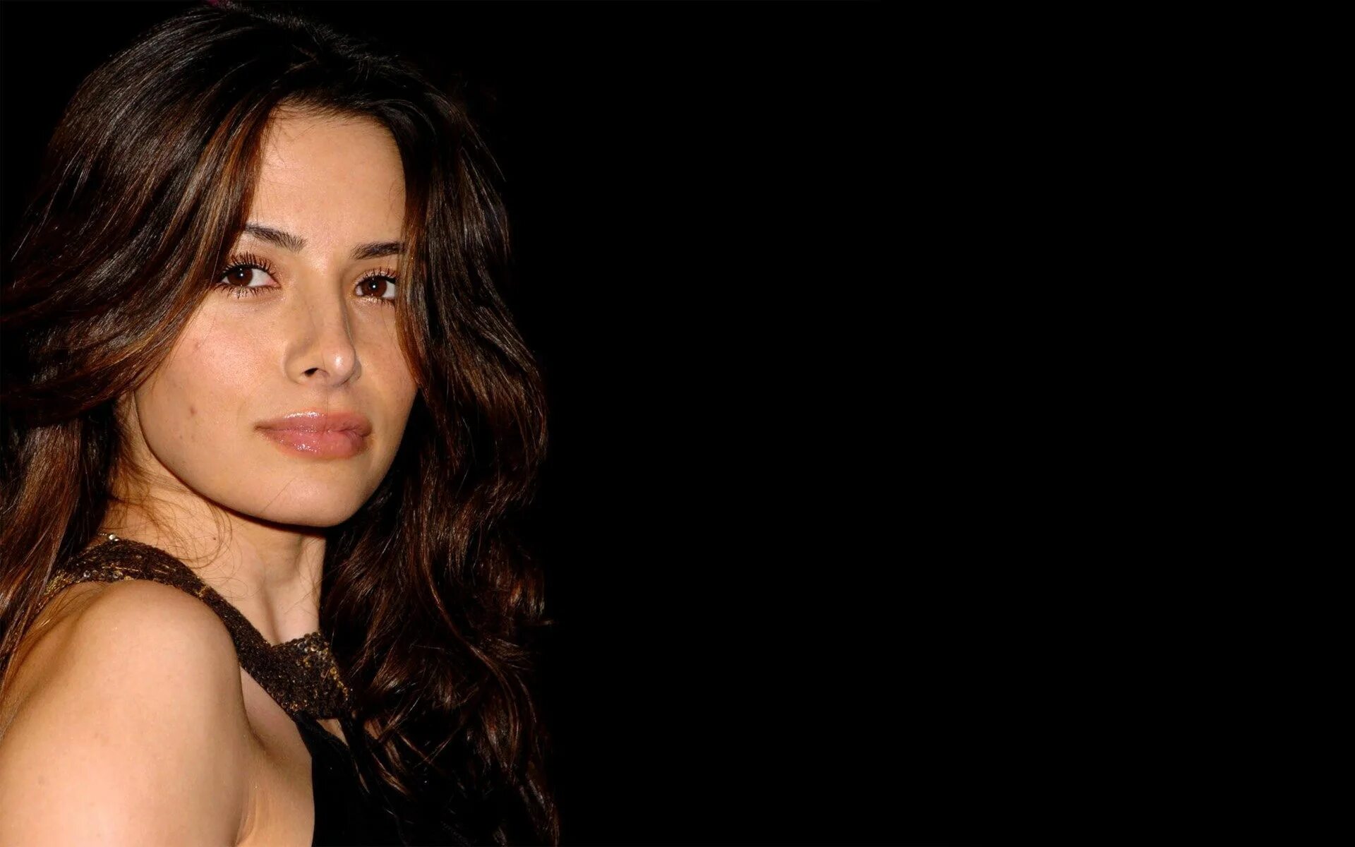 Sarah shahi. Sarah shahi. Sarah shahi. Актриса sarah shahi. Sarah shahi.