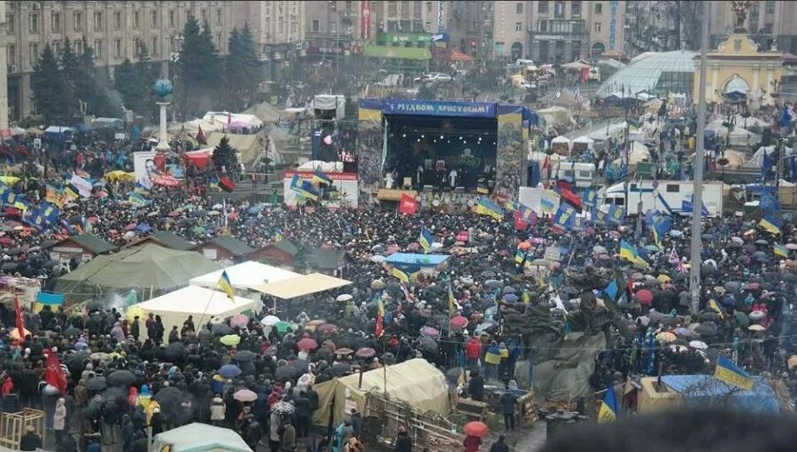 Халықтық майдан. Вече на Майдане. Вече в Киеве. Фото Киева сегодня. Майдан на карте Киева.