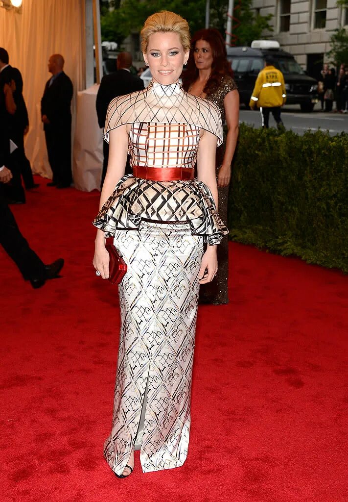Плохие образа. Кейт Босуорт на красной дорожке. Met Gala 2012. Белое платье Ваккарелло на бал met 2012 года. Fashion Gala Style перевод.
