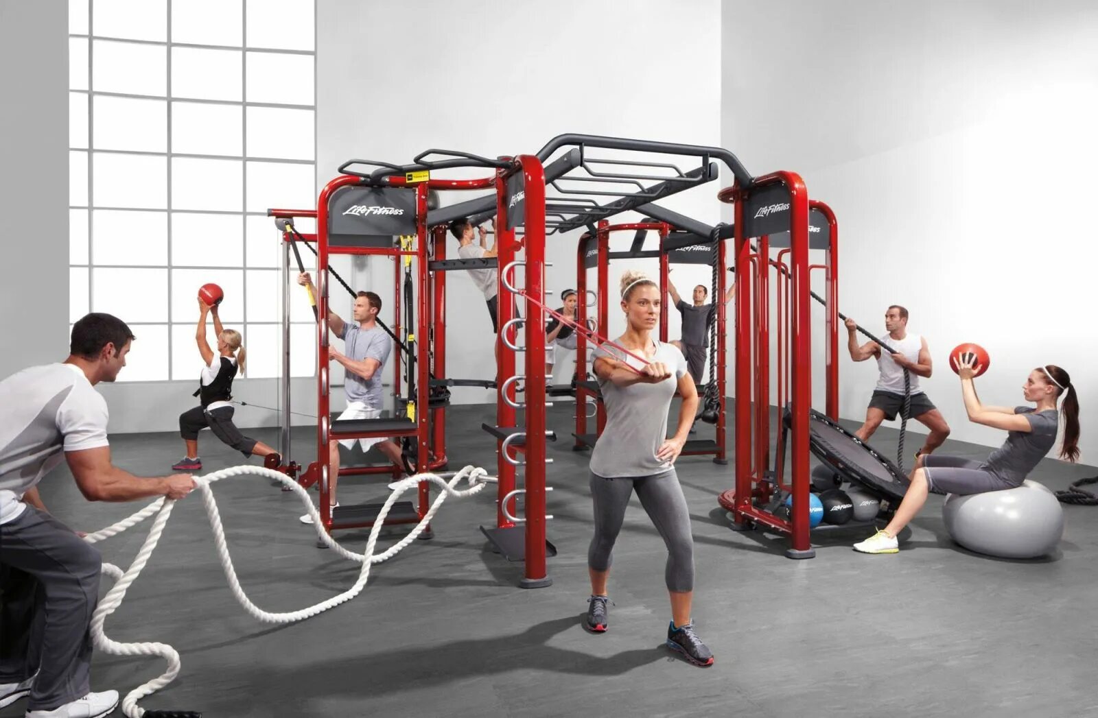 Synergy 360 Life Fitness. Синерджи 360 тренажер. Мультифункциональная станция Synrgy 360xs. Synergy 360 Life Fitness упражнения. Gym now