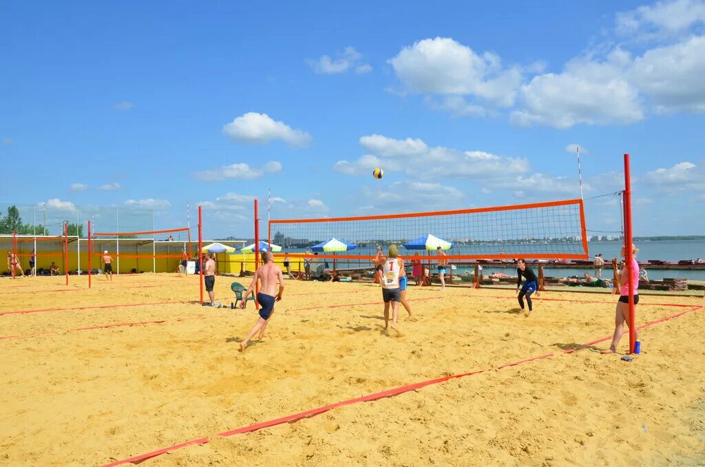 пляж солнечный берег челябинск. солнечный берег челябинск. солнечный берег челябинск озеро смолино. солнечный берег челябинск чурилово. солнечный берег челябинск чурилово.