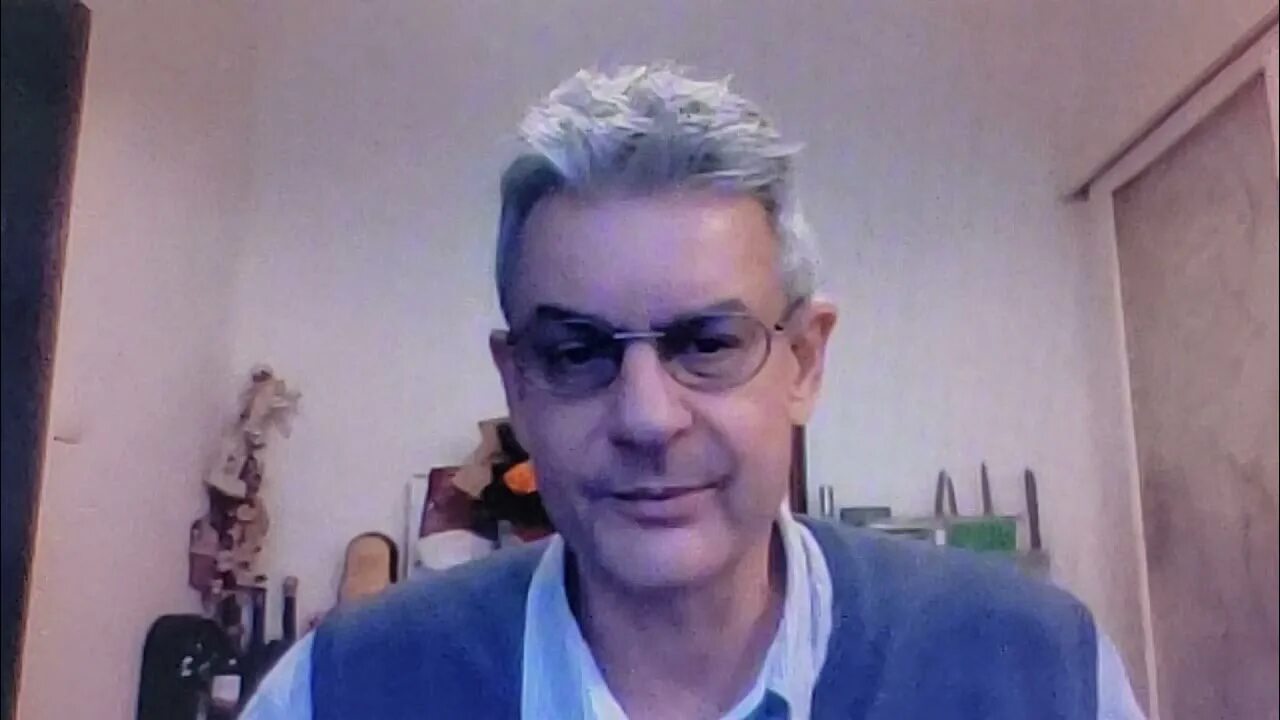 Сэм вакнин обращение нарцисса. Сэм вакнин. Сэм нарцисс. Сэм вакнин нарцисс. Майк познер i took a pill.