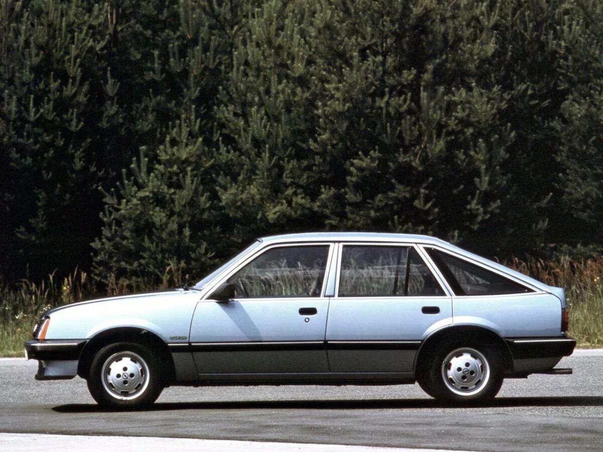 Опель Аскона 1981. Опель Аскона хэтчбек 1984. Opel Ascona c 1981. Опель Аскона 1983. Nissan opel