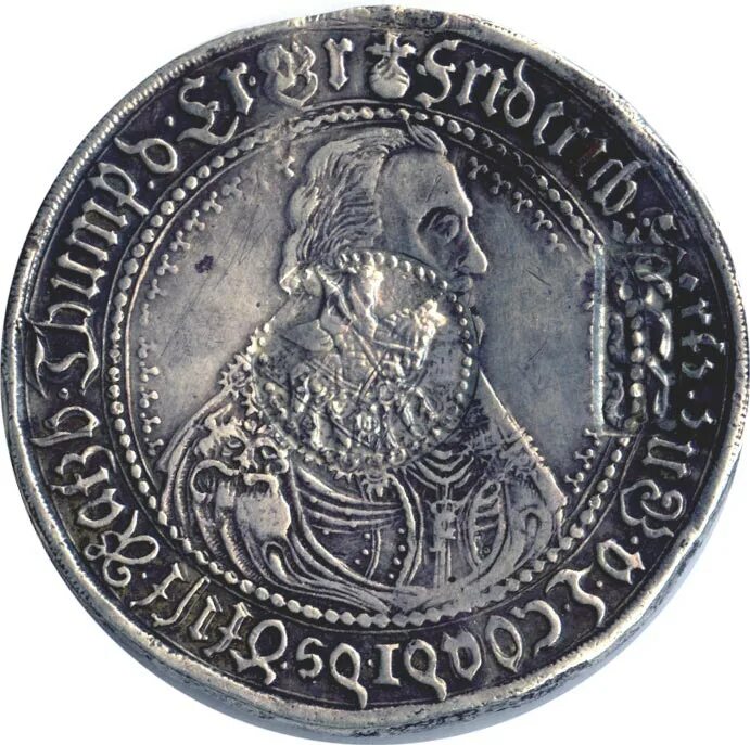 Талер 1771 брауншвейг. Брунсвик-люнебург-каленберг-ганновер 1/6 талера 1799. Брауншвейг вольфенбюттель талер 1643 7 колокольный талер. Брауншвейг талеры. Талер 1771 брауншвейг.