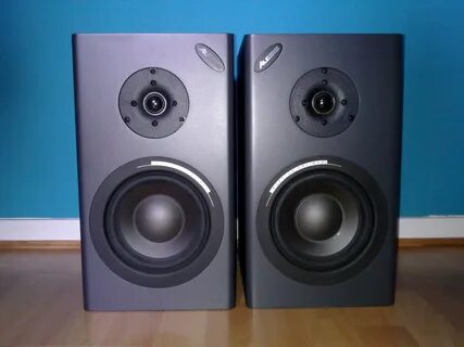 N monitors