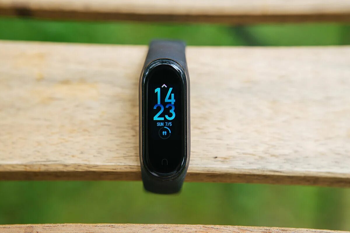 Новые mi Band 8. Xiaomi poco f4 NFC ru,.