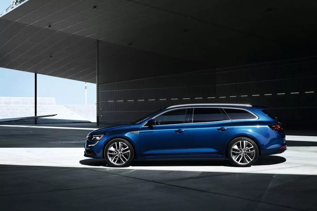 Renault talisman estate 2020. Рено универсал 2021. Renault talisman 2019 универсал. Рено меган универсал 2020. Рено универсал 2021.
