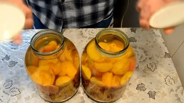 Компот без лимонной кислоты на зиму. Компот из манго. компот из манго на зиму. компот из абрикосов на зиму на 3 литровую. компот с абрикосами на зиму на 3 литровую.