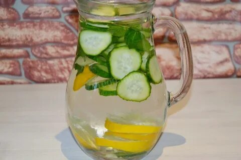 Вода с огурцов