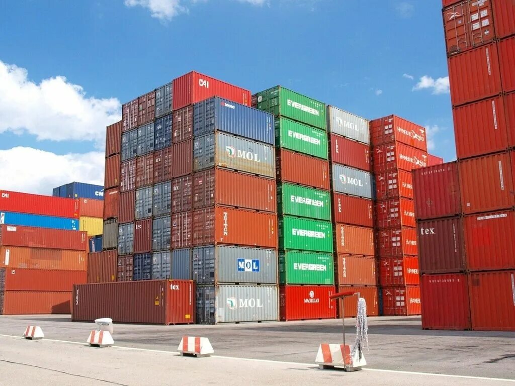 Logistics container