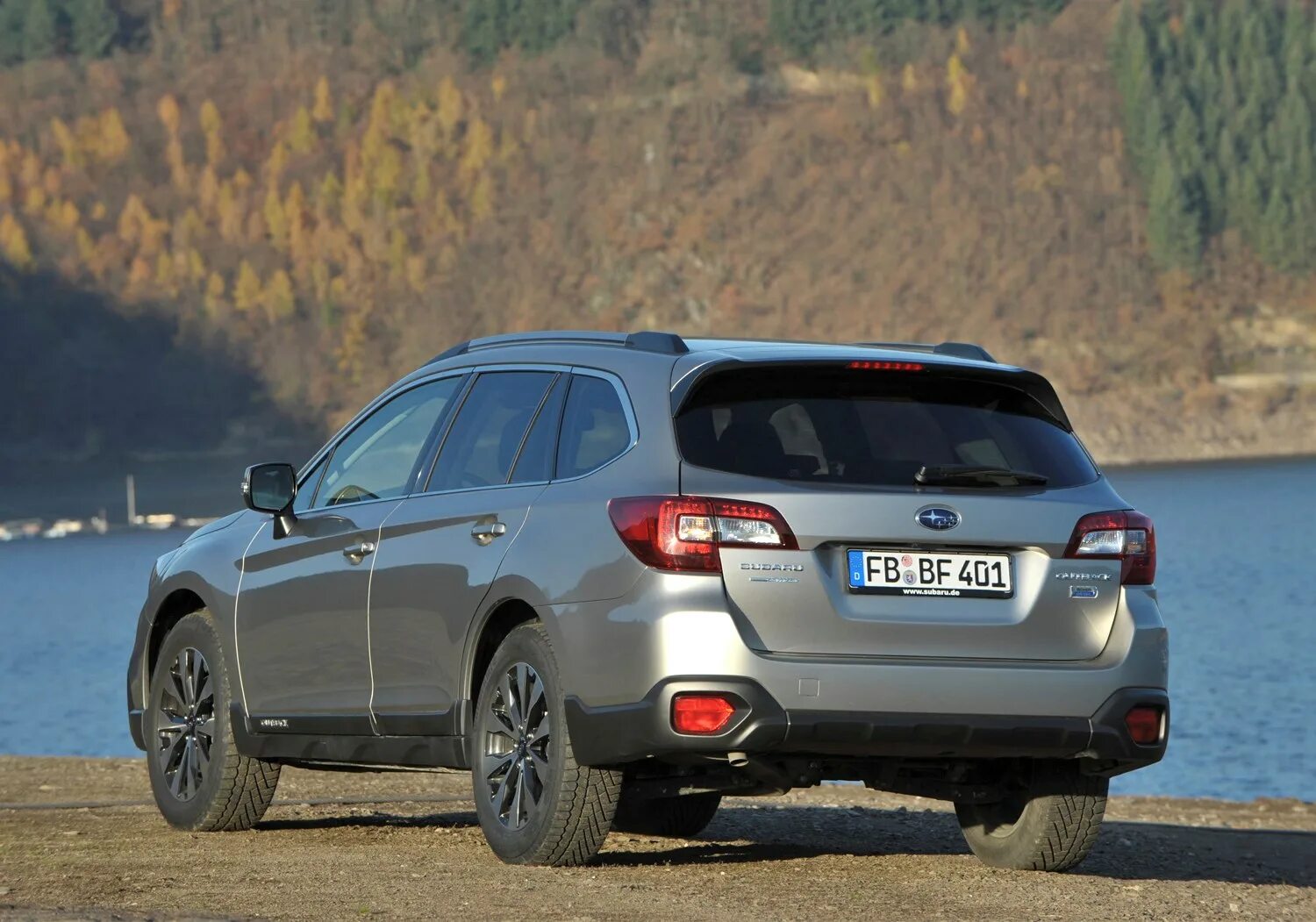 Субару аутбек задний купить. Subaru Outback 2023. Subaru Outback 2022. Субару Аутбек 2022. Субару Аутбек Аутбек 2023.