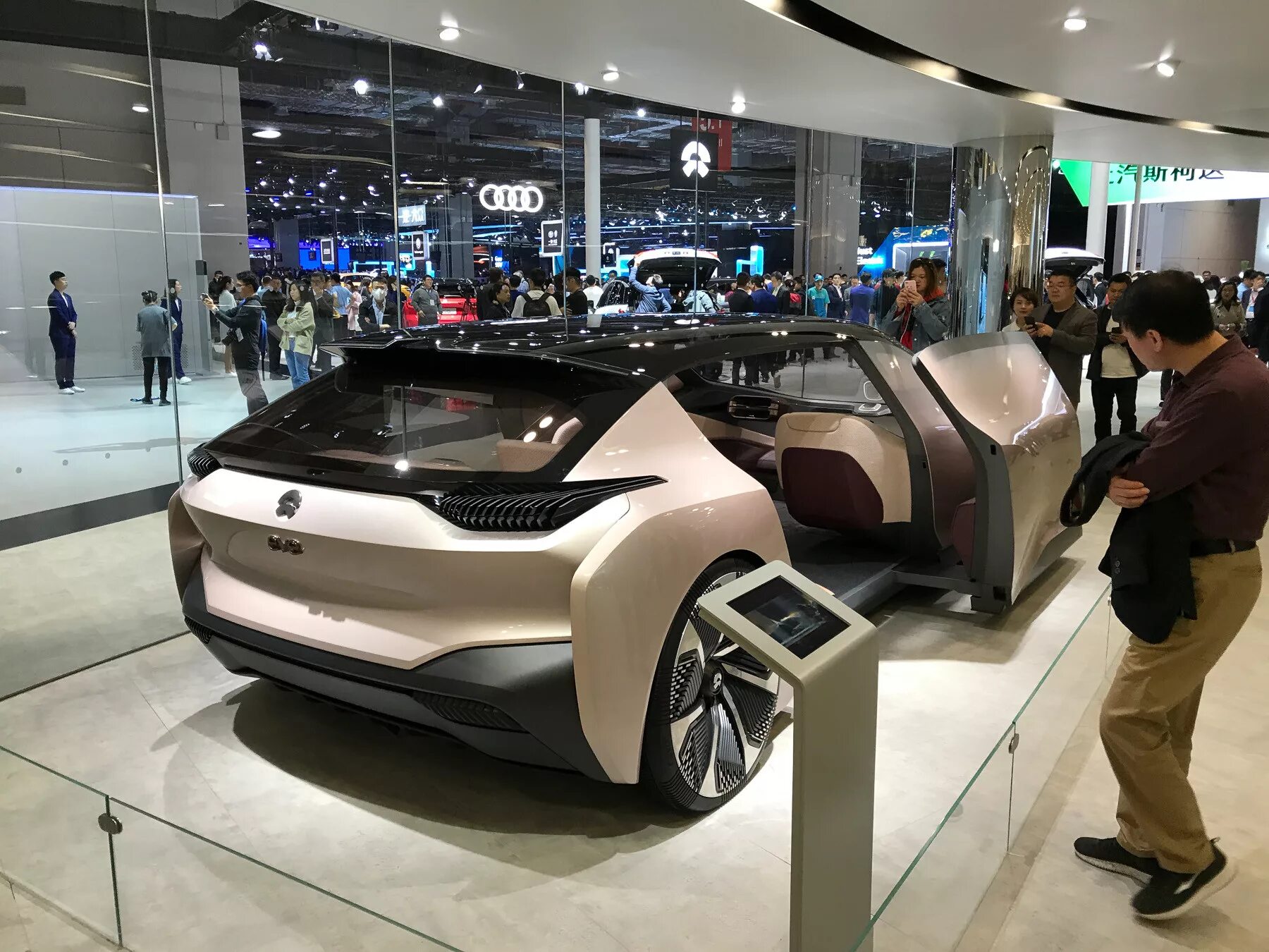 Новые китайские автомобили 2022. Лучшие новые китайские машины. Chery concept 2022. Faw hongqi hs7 2020. Лучшие новые китайские машины.