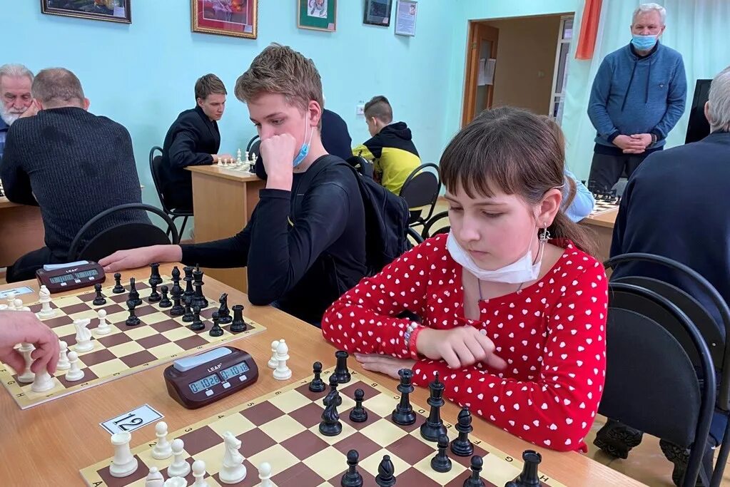 Ветохин шахматы. Олимпиада белая пешка 2020. Сергей жук шахматы. Чесс резалтс новогодне рождественский турнир. Чесс резалтс новогодне рождественский турнир.