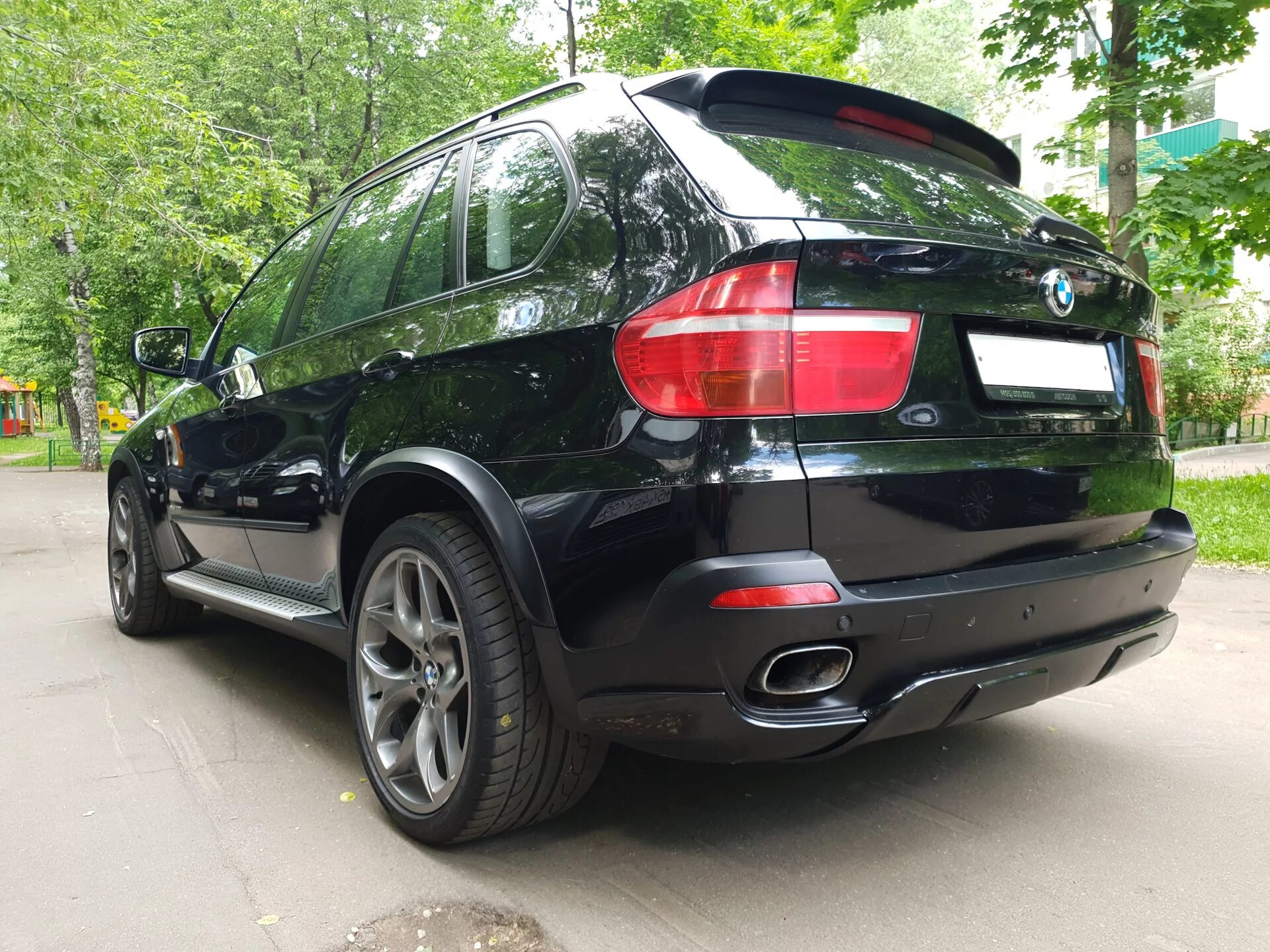 Х5 е70 дорестайлинг. BMW x5 e70 дорестайл. X5 e70 дорестайлинг. BMW x5 e70 Aero обвес. BMW e70 дорестайлинг.