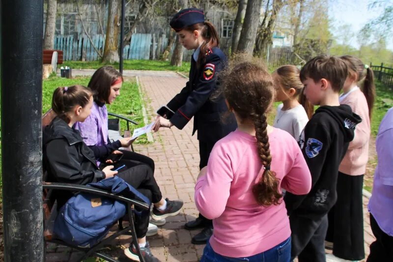Двор полиции. Двор полиции
