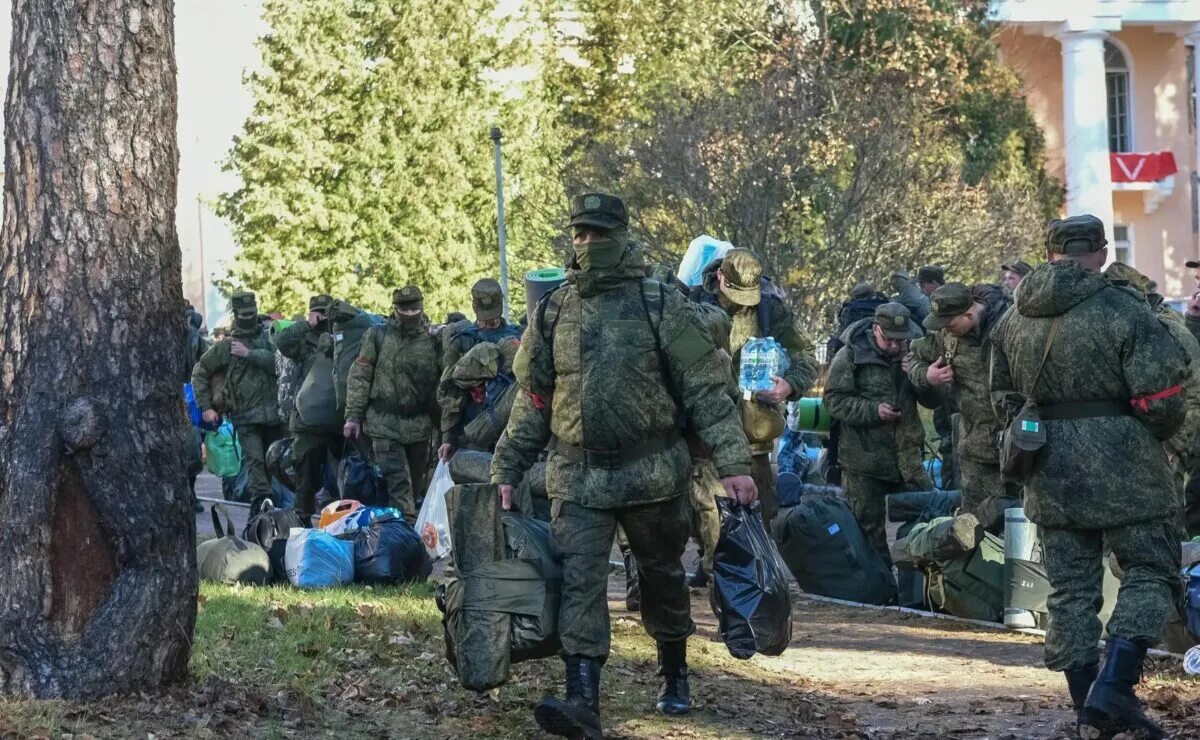 Экипировка мобилизованного. Мобилизация форум свежие новости. Фото российских военных. Мобилизация фото. Мобилизованные в максатихе.