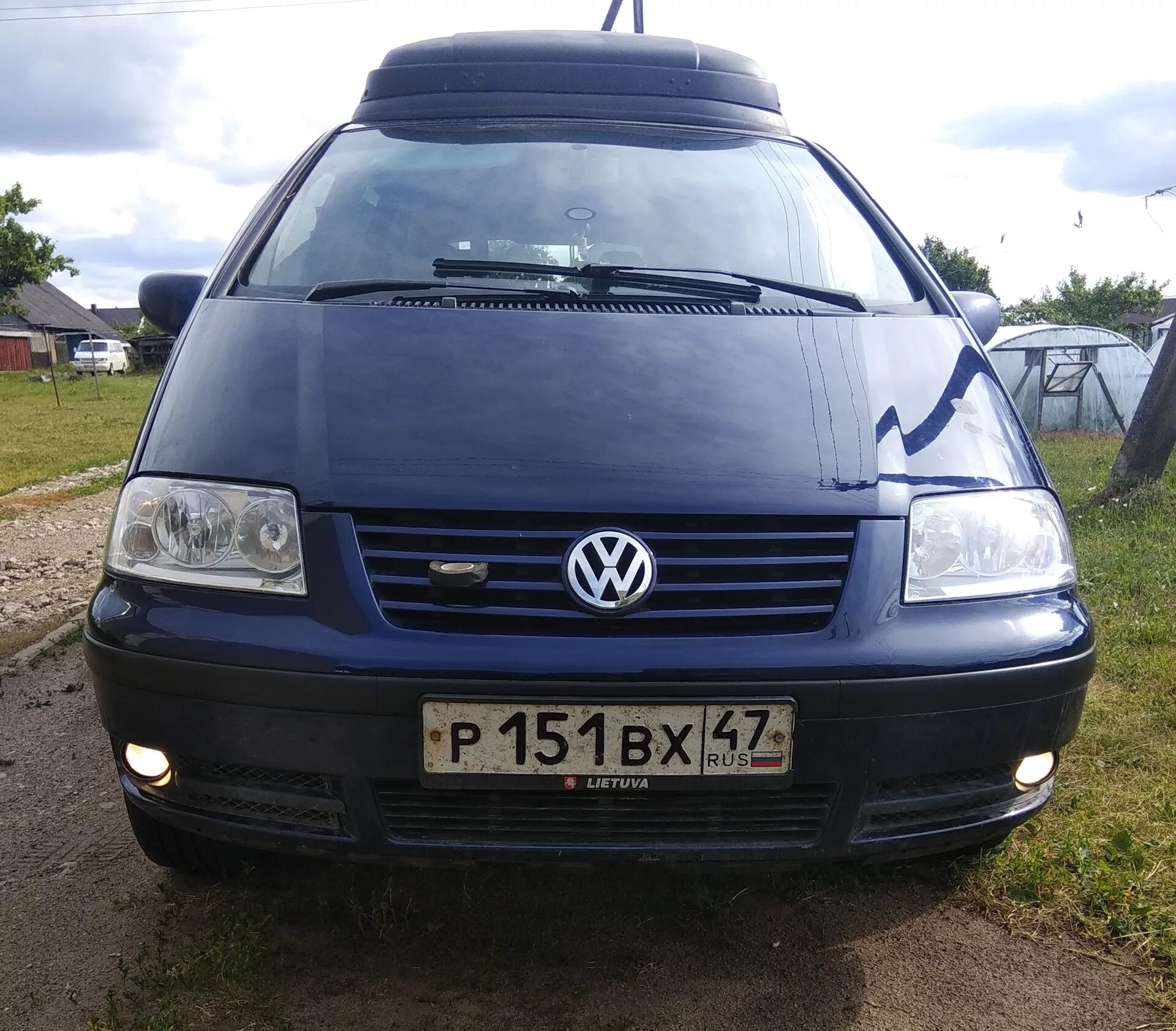 Volkswagen sharan 2001 год. Фольксваген Шаран 2001. Фольксваген 2001г Шаран. Фольксваген Шаран 2003. Фольксваген Шаран 2001 года.