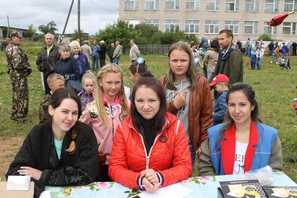 Деревня рыбная ватага. Рыбная ватага кировская область. Деревня селино кировская область. Деревня дорошата кировская область. Деревня рыбная ватага.