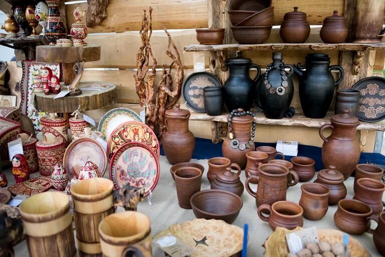 Народных промыслов. Какими народными промыслами славится иркутская область. Фабрика владимиро суздальские узоры. Народное декоративно-прикладное искусство. Какими народными промыслами славится иркутская область.