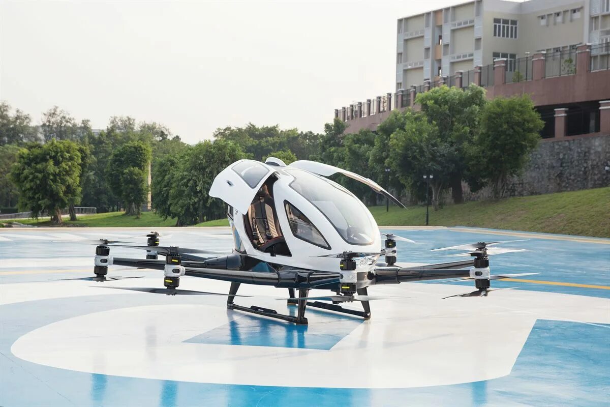 Аэротакси Ehang. Китайский дрон Ehang 216. Аэротакси eh216. Летательный аппарат Ehang eh-216. Пассажирский дрон