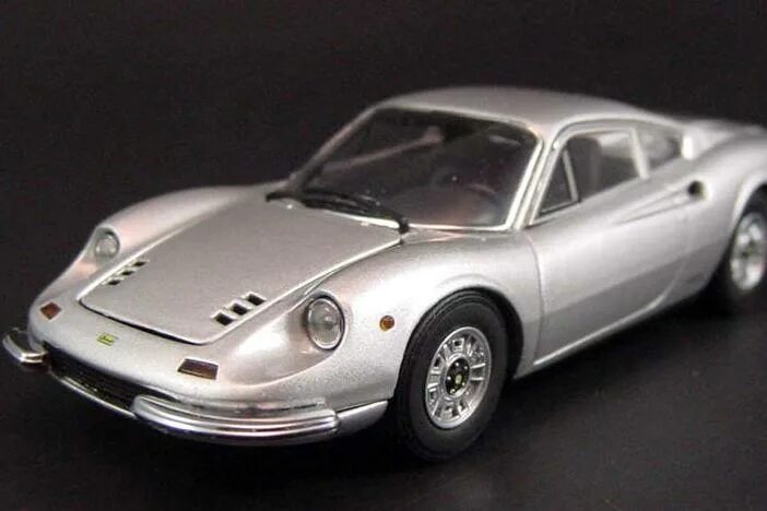 1/64 Kyosho Ferrari Dino 246 gt. Модели Феррари 1 43. Ferrari 246 SP 1:43. Маленькая машинка Kyosho dino246gt.