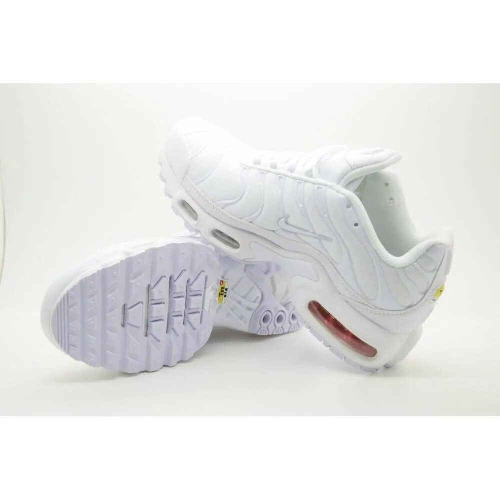 Тн белые. Nike TN Plus White. Nike TN белые. Nike TN 95 White. Найк белые Air Max TN.