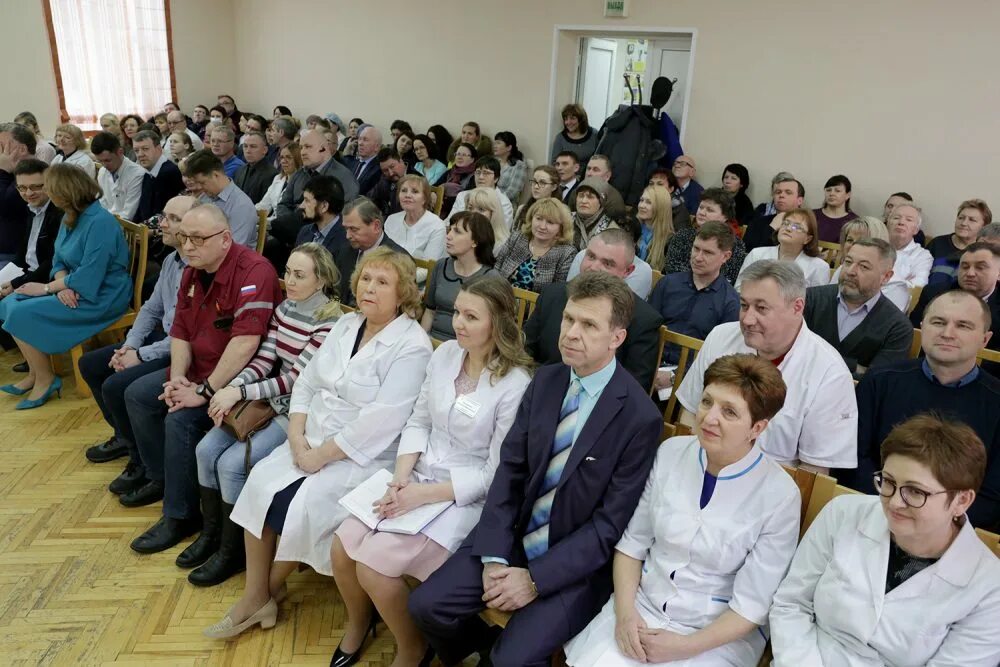 Сайте вологодской областной клинической больницы. Вологодская областная больница Вологда. Вологодская областная детская больница. Областная клиническая больница 2 Череповец. Главный врач Вологодской областной клинической больницы.