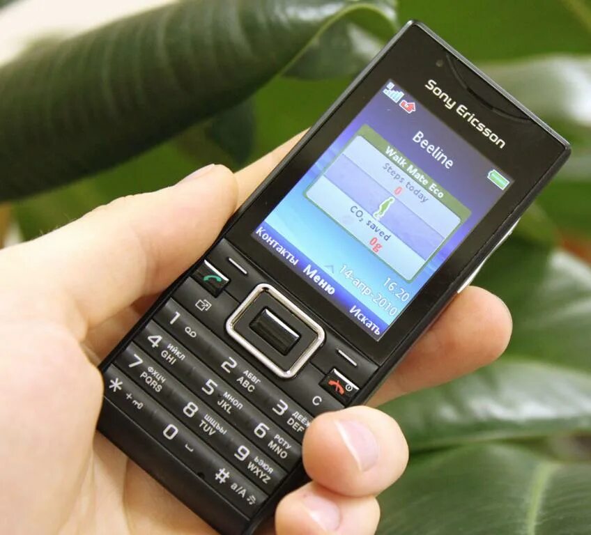 Sony кнопочный телефон. Sony ericsson j10i. sony ericsson elm j10i. телефон j10. whatsapp sony ericsson 10i.