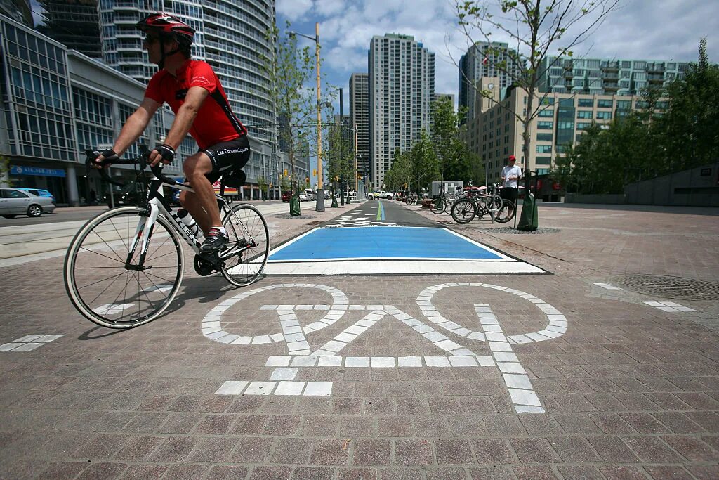 Велосипед Торонто. Cyclists Bike Lane. Проекторы для города велосипед. Star riding велосипед. Bike lane