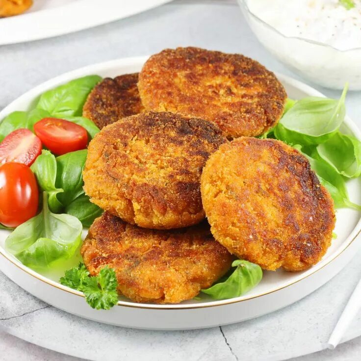 Вкусные сочные котлеты. Котлеты домашние. Котлеты биточки шницели. Котлеты поваренок. Блюда из рубленого мяса.