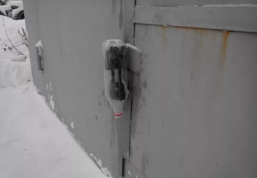 Что сделать чтобы дверь не замерзала зимой